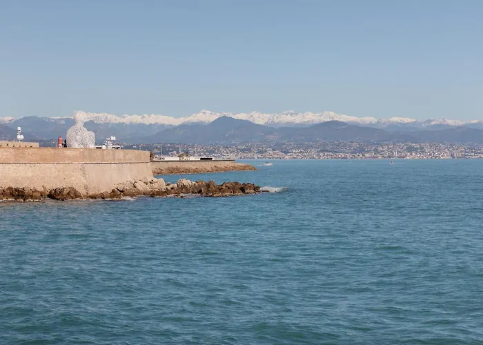 L'élégance à , Central, 1 Min De La * Antibes